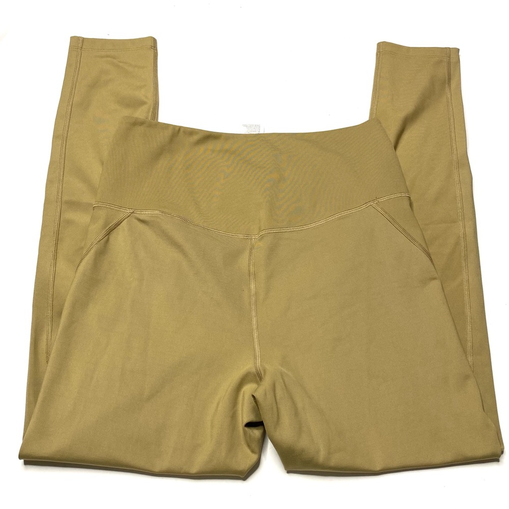 Girlfriend Collective High Rise Legging in Sand - Picture 5 of 6